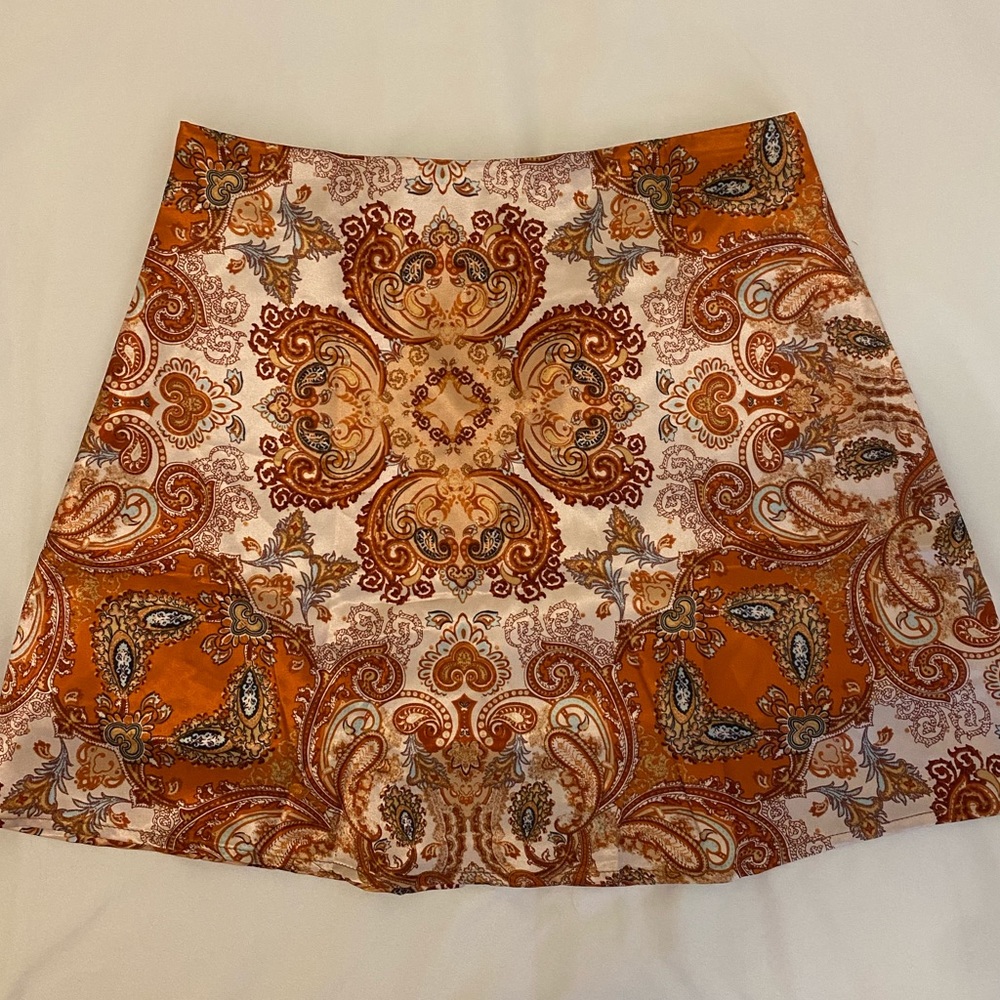 Funky Skirt - Paisley